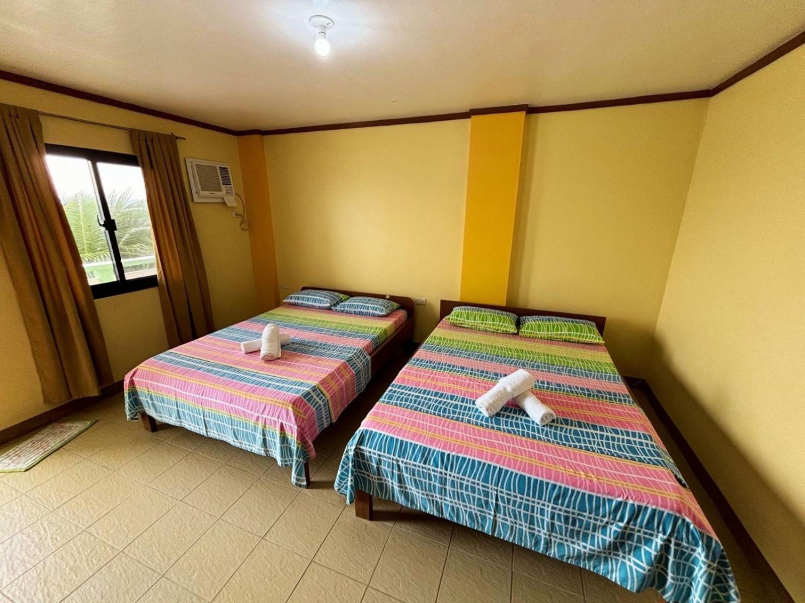 Quadruple Room with Sea View